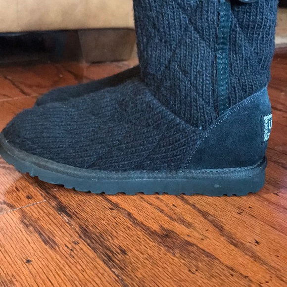 UGG WOMENS MOUNTAIN QUILTED SHORT KNIT BOOTS 3176 - Picture 6 of 8